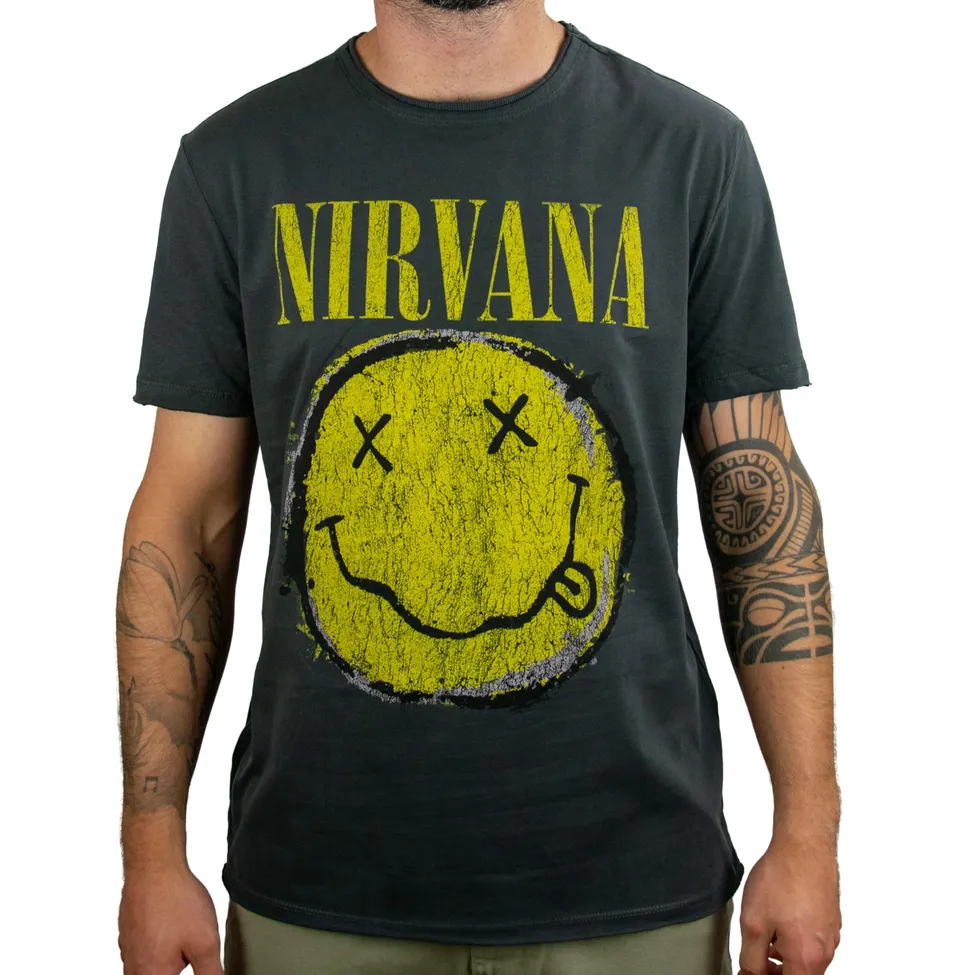 amplified-nirvana-worn-out-logo-t-shirt-xl-smiley image 1
