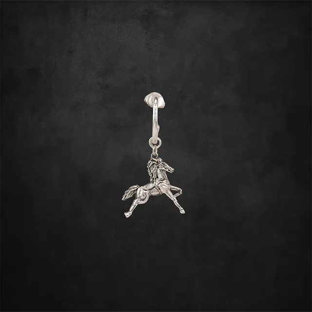 aerosmith-x-distefano-rocking-horse-creolen-ohrring-patina-single image 1